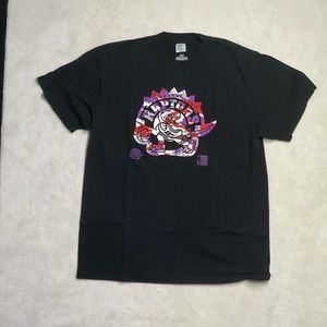 Toronto Raptors T shirt Size L -Hardwood Classic